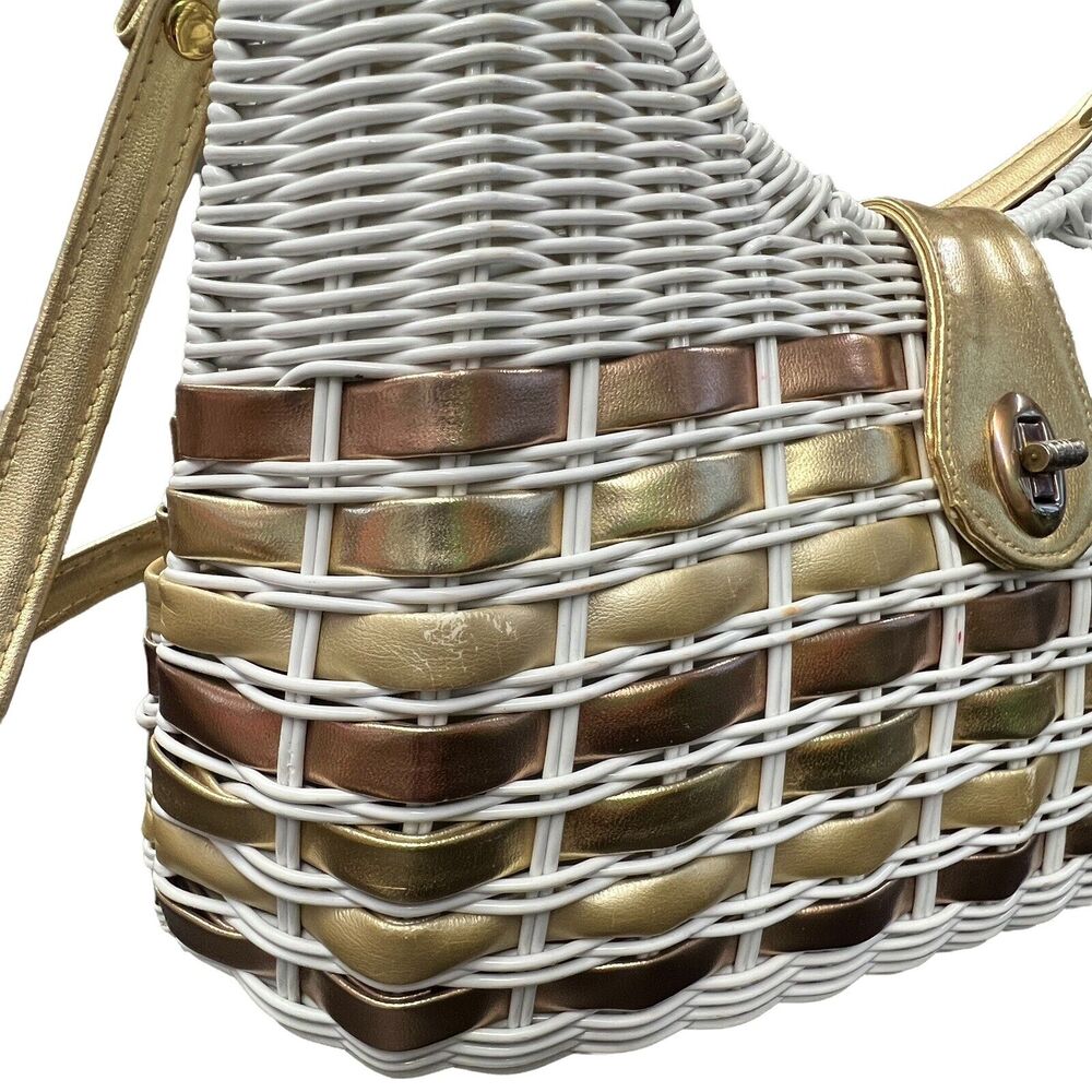 Vintage White Wicker Handbag With Copper & Gold Faux Leather Stripes - Picture 6 of 7
